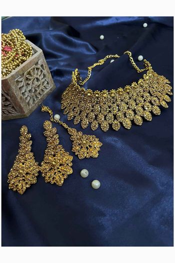 Gold Stone & MOTI Necklace Set NS05646610