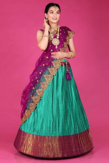 Zari Work Silk Semi Stitched Saree SR02290592