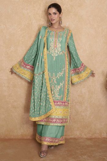 Chiffon Resham Embroidery Pakistani Salwar Kameez  SM05540471