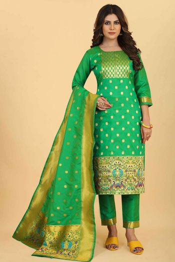 Soft Silk  Thread work Salwar Kameez In Dark Green Colour SM05644114