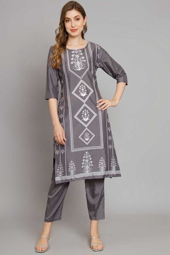 Crepe Readymade Kurti with Pant with Printed work KR05648942