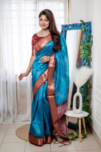 Soft Silk Saree with Bandhani Print work SR05649230