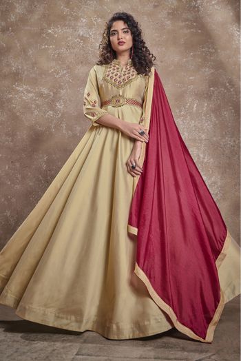 Silk Embroidery Gown In Cream Colour