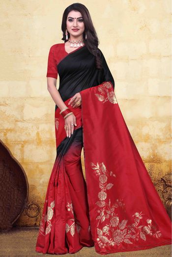 THE MARGAZHI This red Kanjeevaram silk saree embodies the spirit of  tradition and the essence of femininity. Its luxurious texture and i... |  Instagram