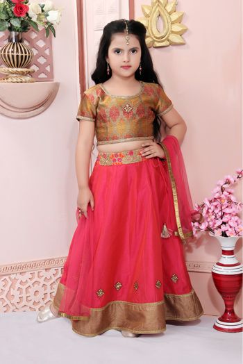 9 Ways To Select Navratri Chaniya Choli Colors For 9 Days