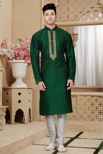 Art Dhupion Kurta Pajama In Green Colour