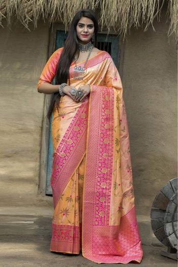 Buy Captivating Light Pink Zari Woven Kanjivaram Silk Saree - Zeel Clothing