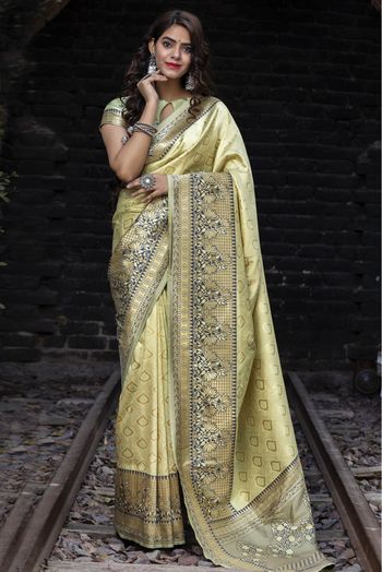 Banarasi Silk Traditional Saree In Pastel Green Colour - SR5010034