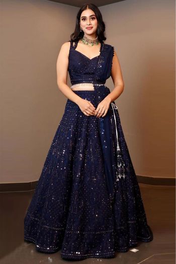 Navy Blue Taffeta Silk Two Layer Plain Lehenga With Velvet Work Choli –  Cygnus Fashion