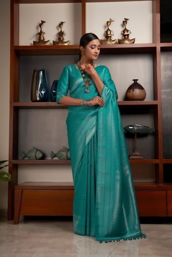 Kanjivaram Silk Woven Saree In Green Colour - SR5411975