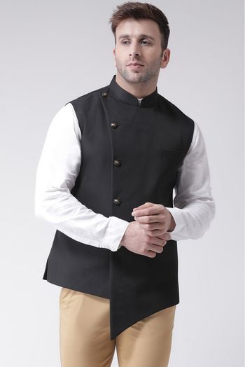 Blend Solid Nehru Jacket In Black Colour - JK5300330