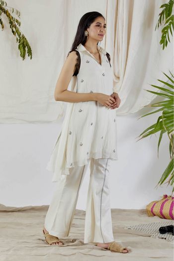 Devyani Mehrotra Ivory Pearl Leaf Asymmetrical Tunic Set