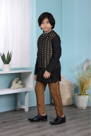 Cotton Silk Kurta Pajama With Jacket In Black Colour - BK2710929