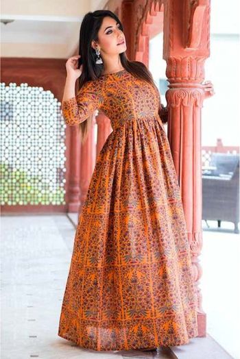 Plus Size Pure Muslin Printed Gown In Orange Colour