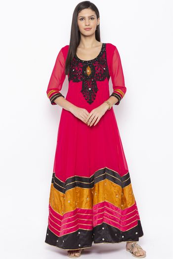 Plus Size Georgette Embroidery Kurta Set In Pink Colour - KR2710610