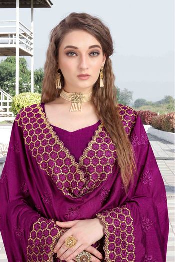Vichitra Silk Designer Saree In Violet Colour - SR1542167