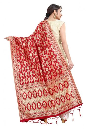 Banarasi Silk Woven Dupatta In Red Colour - DU1354360