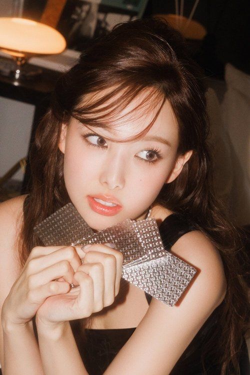 NAYEON
