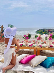 The Ultimate Luxury Hamptons Picnic Experience at Beach or AirBnb image 22