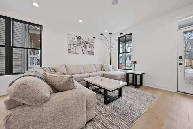 Casa Blanca: Luxe Jungle Vibes + Private Terrace with TV + Heater image 10