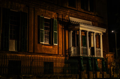 Savannah Terrors Boos and Booze Haunted Pub Crawl image 9