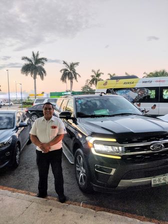 Private Cancun Airport Transportation with Happy Shuttle image 2