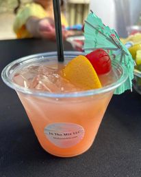 Custom & All-Inclusive Mobile Bar Experience image 2