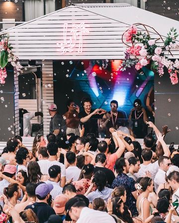 Rooftop Cabana Pool Party at The Summer Club — New York City's Hottest Pool Dayclub image 5
