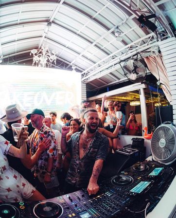 Rooftop Cabana Pool Party at The Summer Club — New York City's Hottest Pool Dayclub image 3