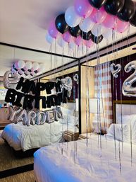 Balloon Me Las Vegas: Hotel Balloon Decor image 12