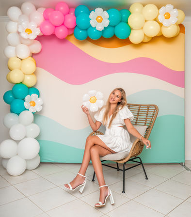 Beautiful Airbnb Decor with Backdrops, Balloon Garlands & Bride Room image 1