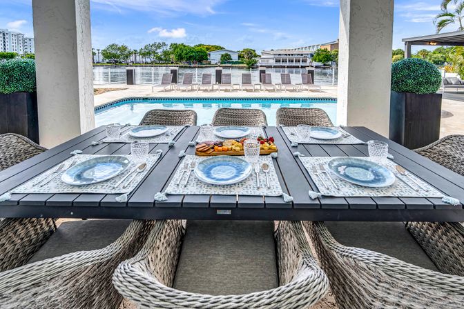 Coral Key: 8-BR Canal-Front Retreat with Pool & Entertainment Spaces for Groups image 3