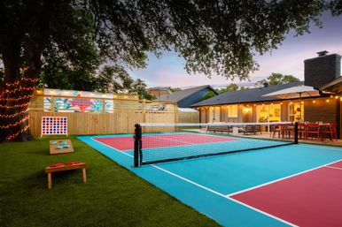 Cowgirl Casa: Pool, Pickleball & Western Barbie Vibes Near Downtown image 54