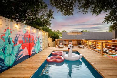 Cowgirl Casa: Pool, Pickleball & Western Barbie Vibes Near Downtown image 46