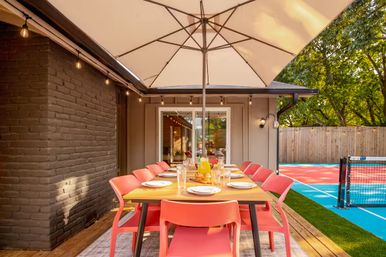 Cowgirl Casa: Pool, Pickleball & Western Barbie Vibes Near Downtown image 57