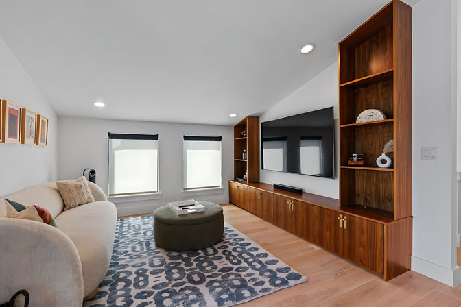 Wander Austin Modern: Sophisticated 4 BR with City View image 11