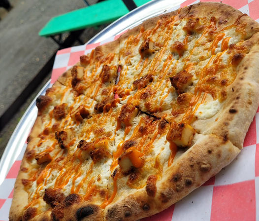 On-Site Pizza Catering: Bring the Pizzeria to Your Party! image 6