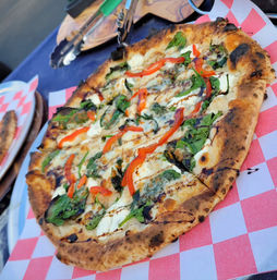 On-Site Pizza Catering: Bring the Pizzeria to Your Party! image 5