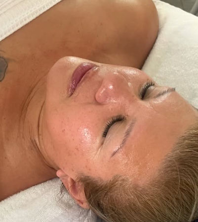 Luxury Glow Facial for Groups: Mobile Service image 6