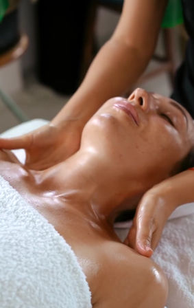 Luxury Glow Facial for Groups: Mobile Service image 11