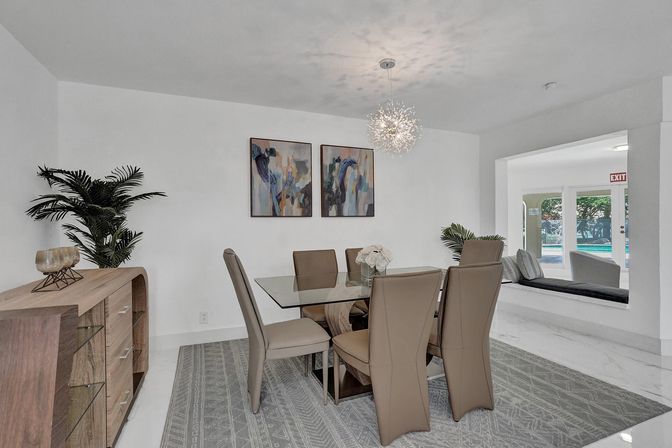 Wander Fort Lauderdale: 7-Bedroom Waterfront Retreat with Pool & Boat Dock image 37