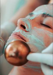 Oasis Face Bar Glowing Skin in 30 Min Facial Party with Complimentary Prosecco image 8