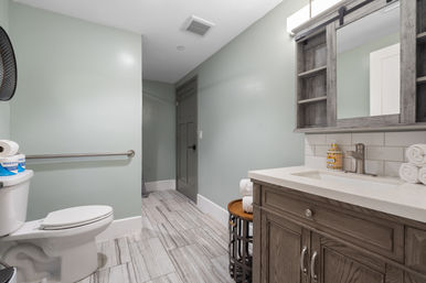 Good Life Sanctuary: 9 BR House + Event Space Access image 52