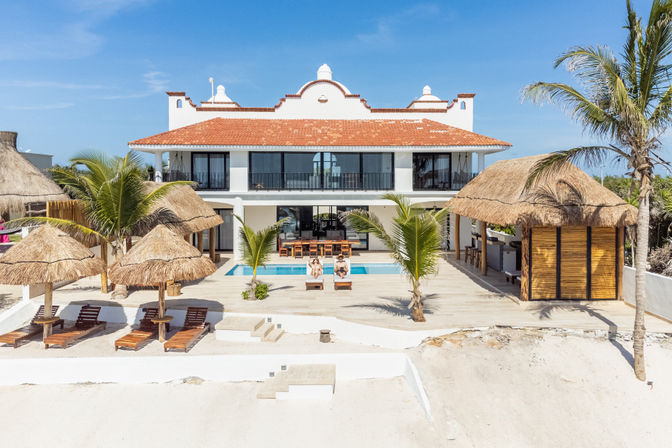 Bella Vita: 8 BR Hacienda-Style Residence with Chef & Staff image 6