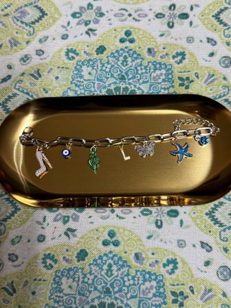 Custom Charm Bar &  Patch It Up: DIY Experience image 9