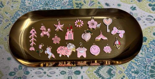 Custom Charm Bar &  Patch It Up: DIY Experience image 17