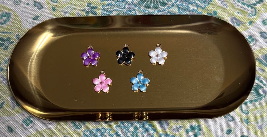 Custom Charm Bar &  Patch It Up: DIY Experience image 22