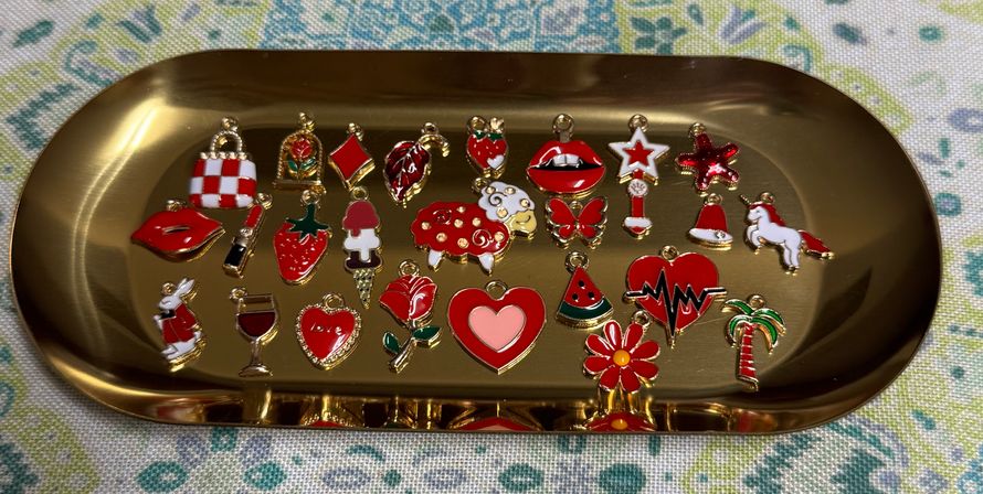 Custom Charm Bar &  Patch It Up: DIY Experience image 19