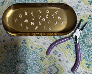 Custom Charm Bar &  Patch It Up: DIY Experience image 20