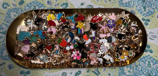 Custom Charm Bar &  Patch It Up: DIY Experience image 21